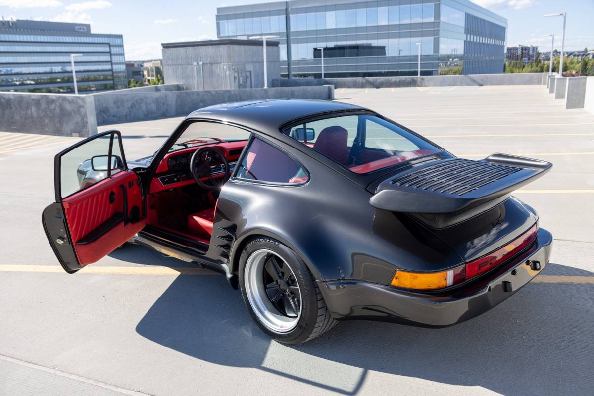 Porsche-930-turbo-1979-black-42