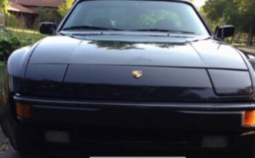 Porsche-944-1983-black-2