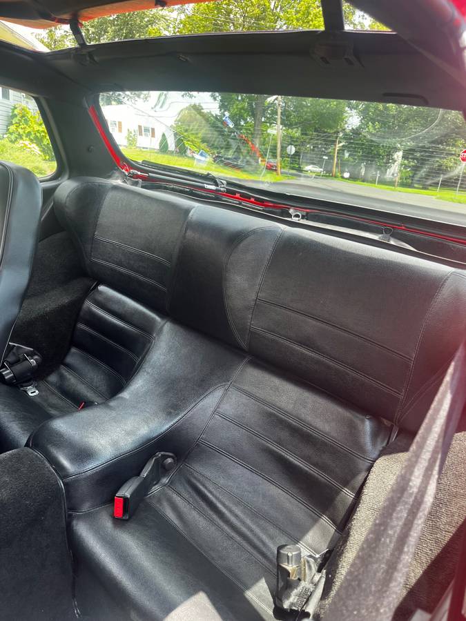 Porsche-944-1983-red-1