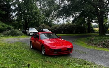 Porsche-944-1983-red-19