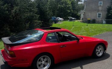 Porsche-944-1983-red-5