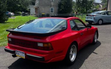 Porsche-944-1983-red-7