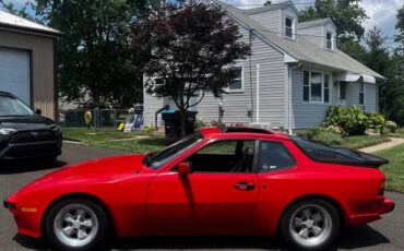 Porsche-944-1983-red-9