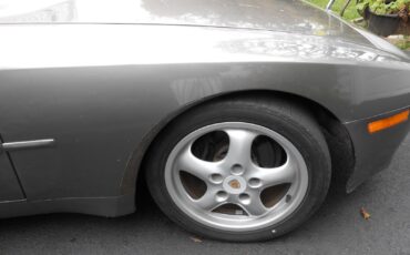 Porsche-944-1984-Coupe-10