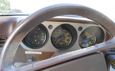 Porsche-944-1984-Coupe-6