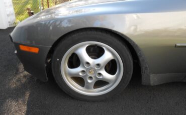 Porsche-944-1984-Coupe-7