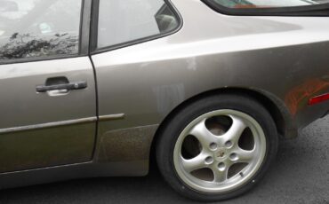 Porsche-944-1984-Coupe-8