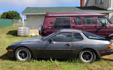 Porsche-944-1985-grey-3
