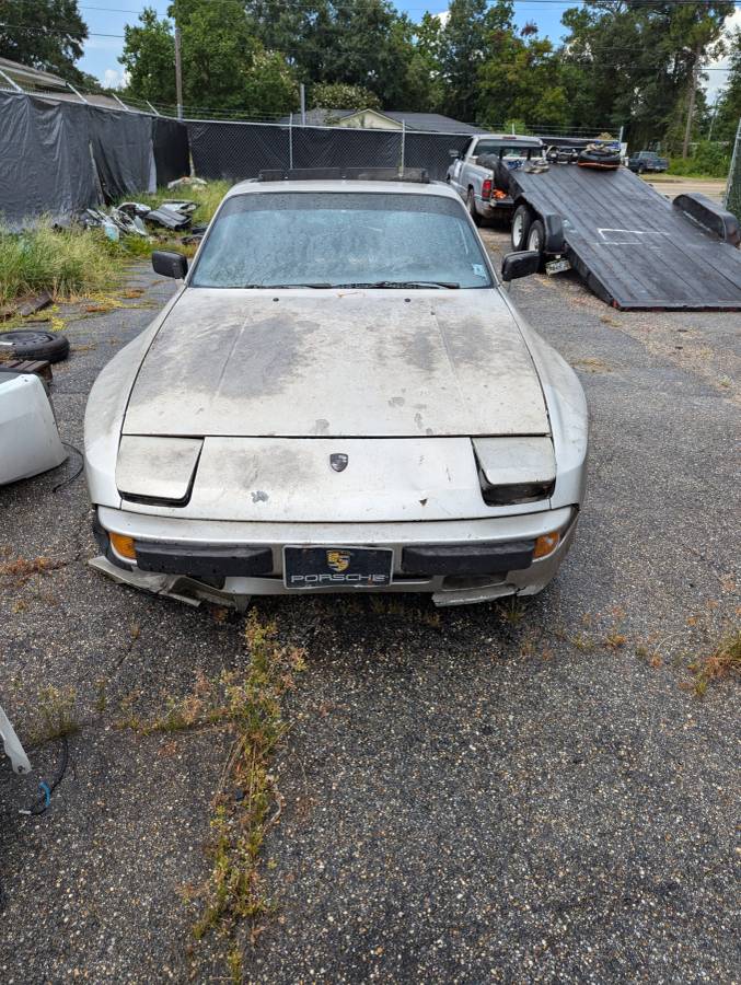 Porsche-944-1985-silver-2