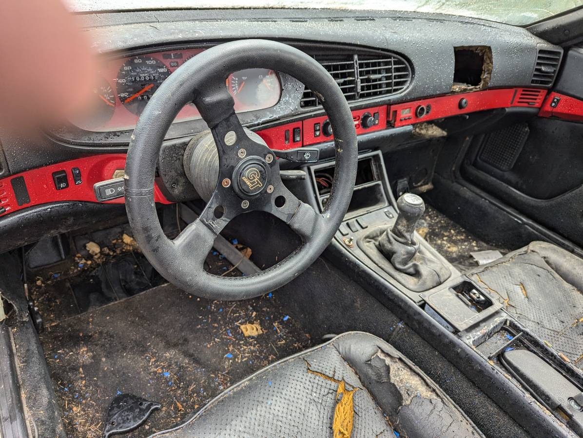 Porsche-944-1985-silver-7