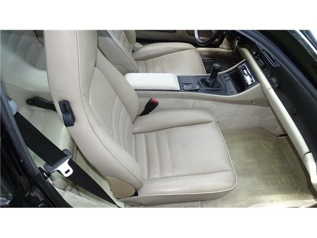 Porsche-944-1986-HATCHBACK-14
