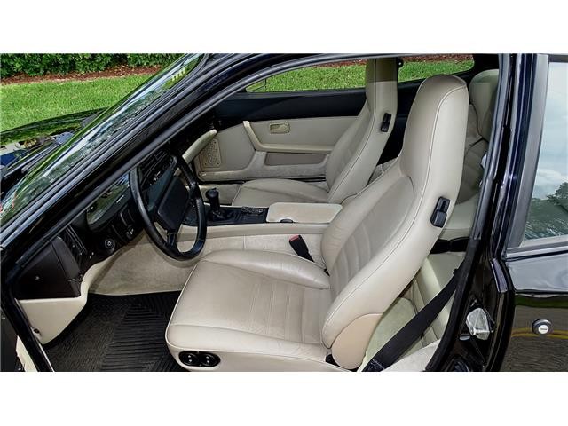 Porsche-944-1986-HATCHBACK-15