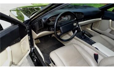 Porsche-944-1986-HATCHBACK-16