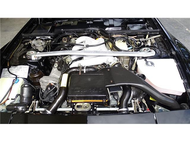 Porsche-944-1986-HATCHBACK-23