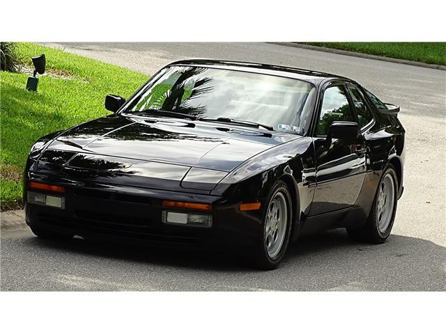 Porsche-944-1986-HATCHBACK