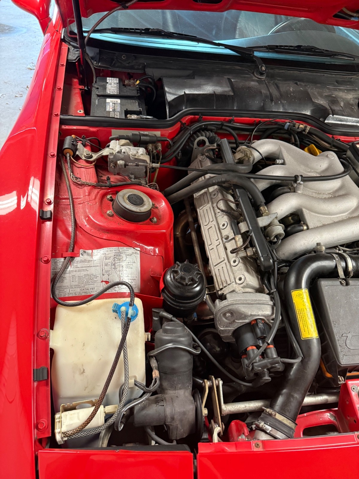 Porsche-944-1987-Coupe-10