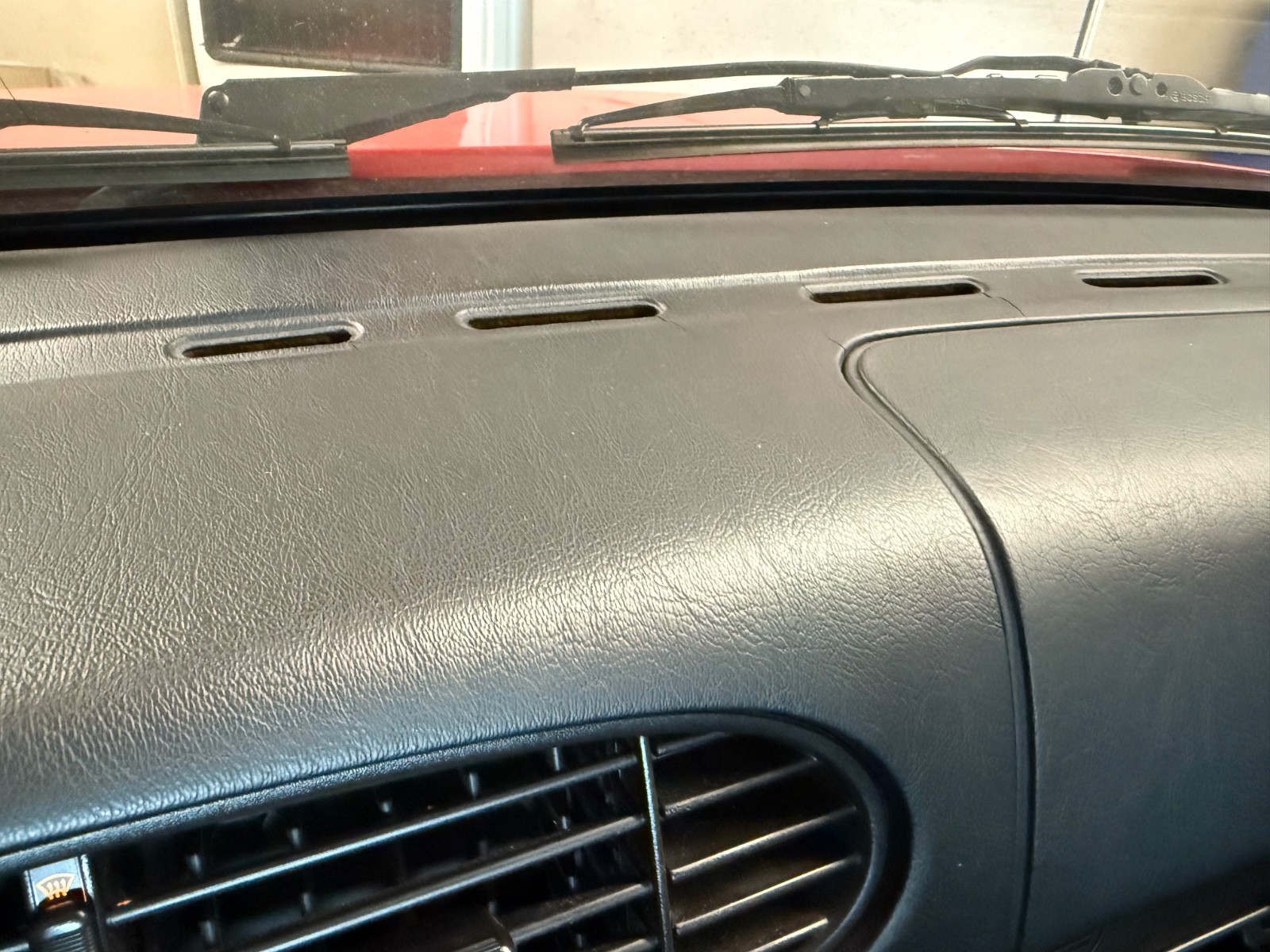 Porsche-944-1987-Coupe-17