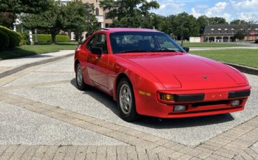 Porsche-944-1987-Coupe-2