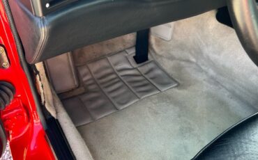 Porsche-944-1987-Coupe-29
