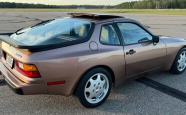 Porsche-944-1987-brown-16