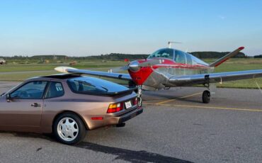 Porsche-944-1987-brown-17