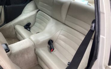 Porsche-944-1987-white-11