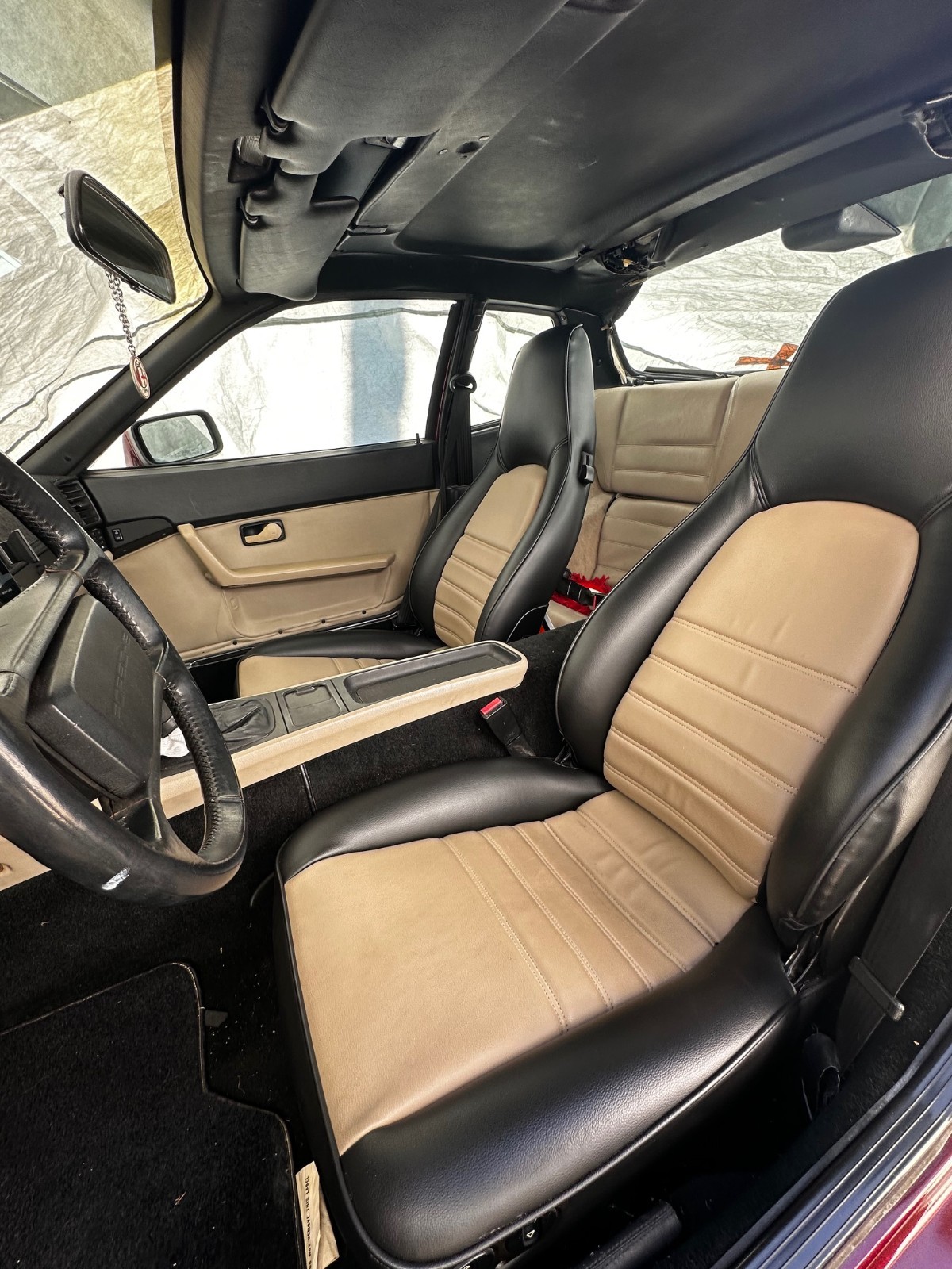 Porsche-944-1988-Coupe-17