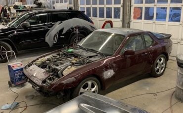 Porsche-944-1988-Coupe-2