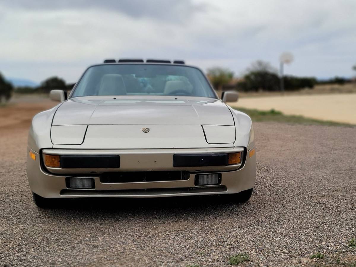 Porsche-944-1989-6