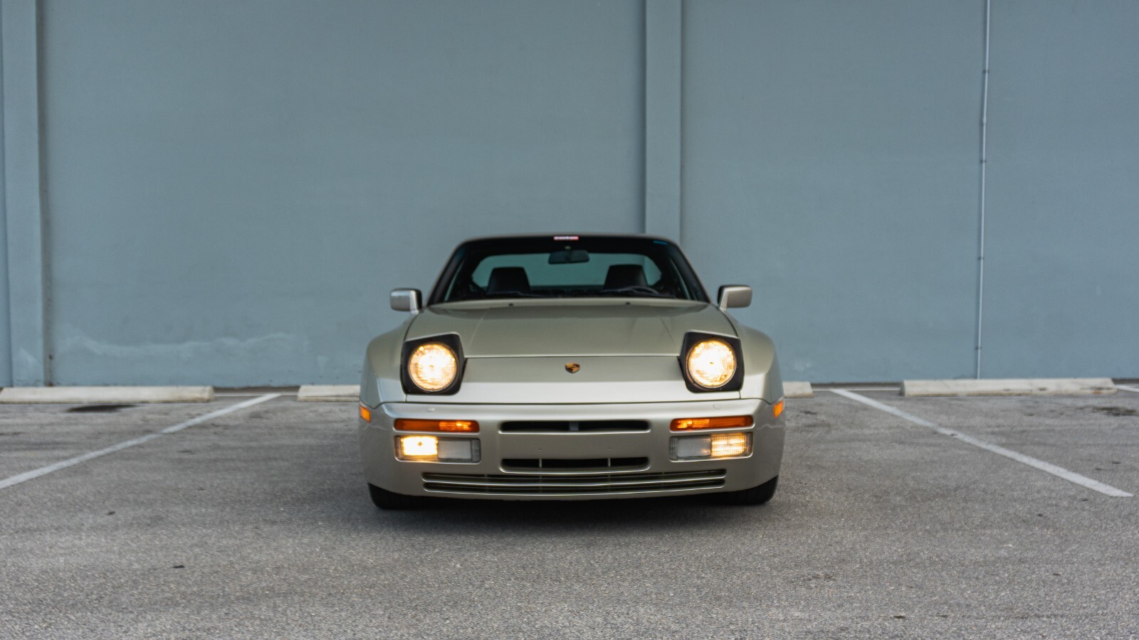 Porsche-944-1989-Coupe-17