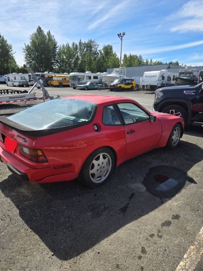 Porsche-944-1989-red-4