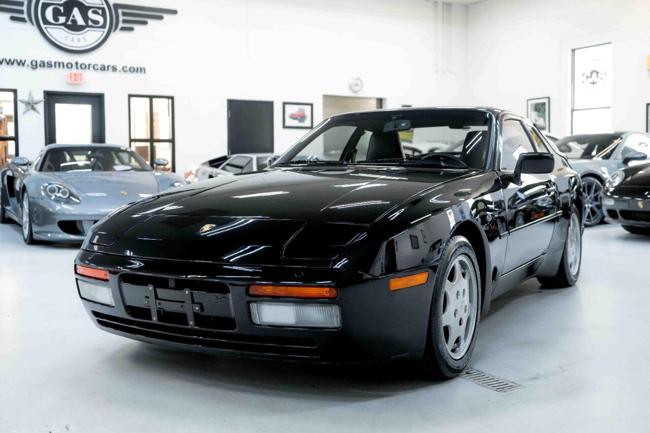 Porsche-944-1991-Coupe-2