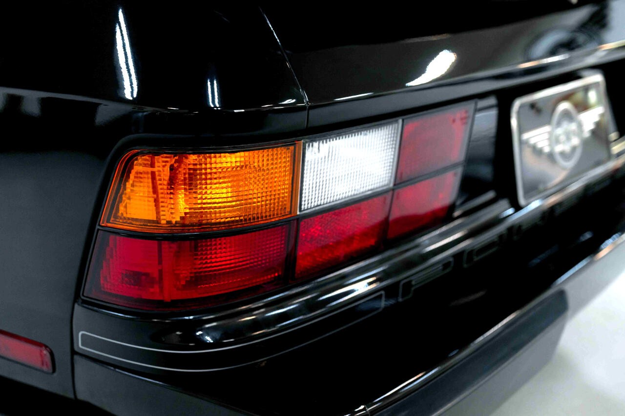 Porsche-944-1991-Coupe-28
