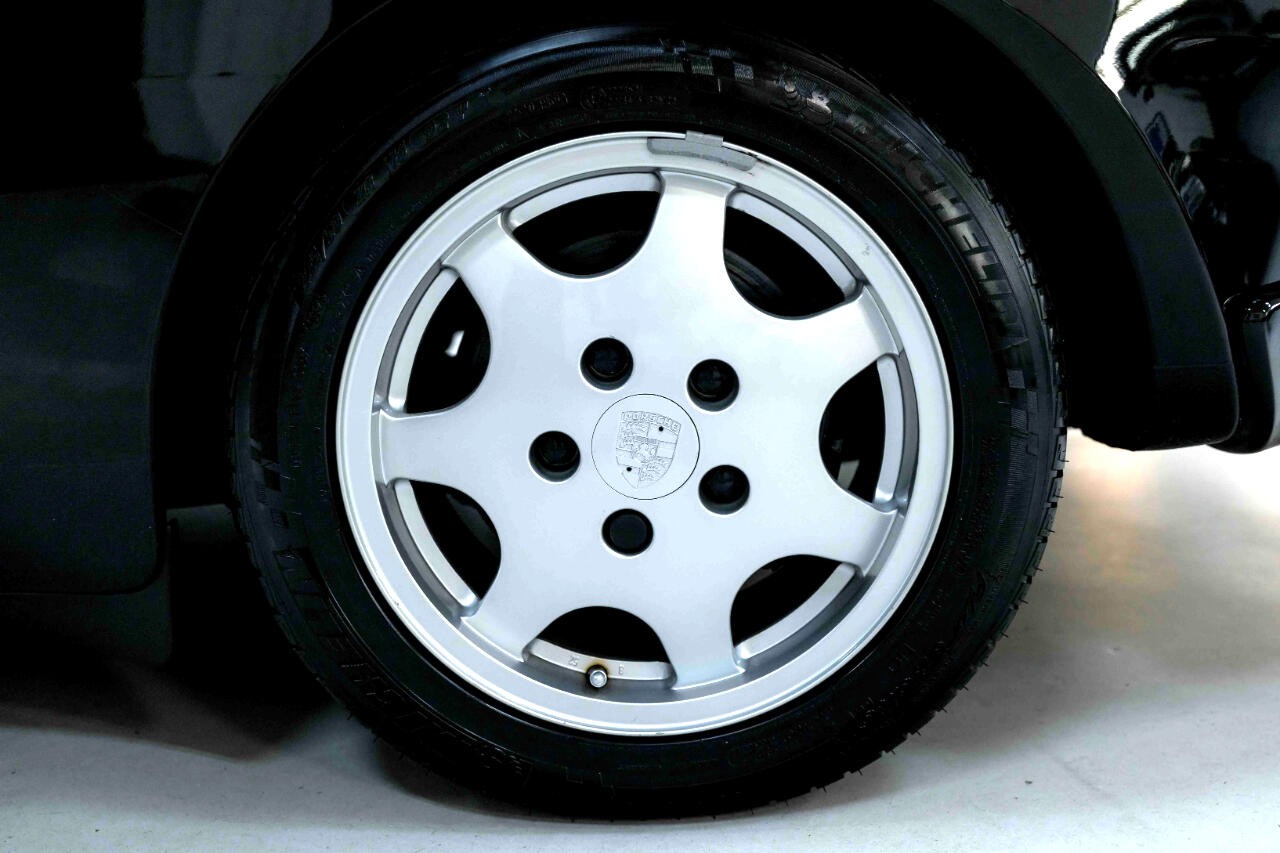 Porsche-944-1991-Coupe-36