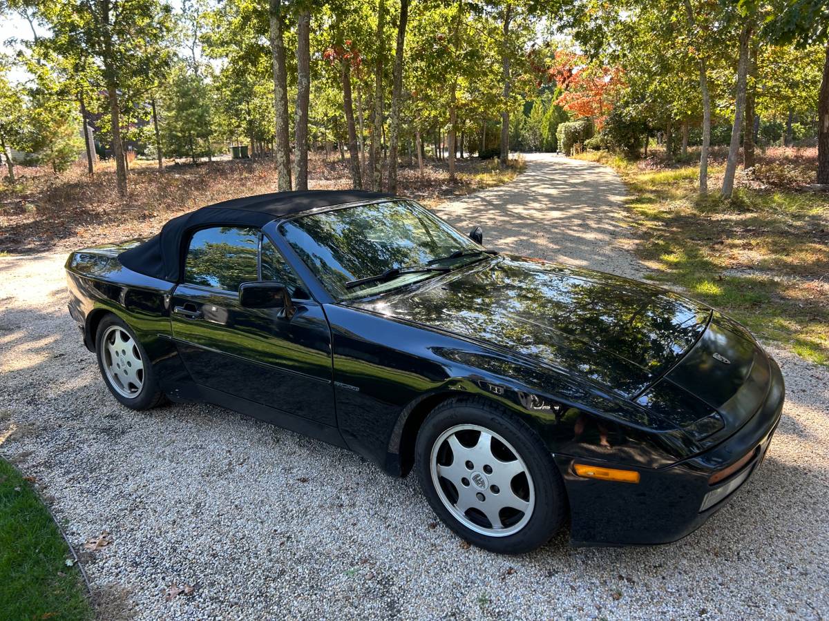 Porsche-944-cabriolet-1990-black