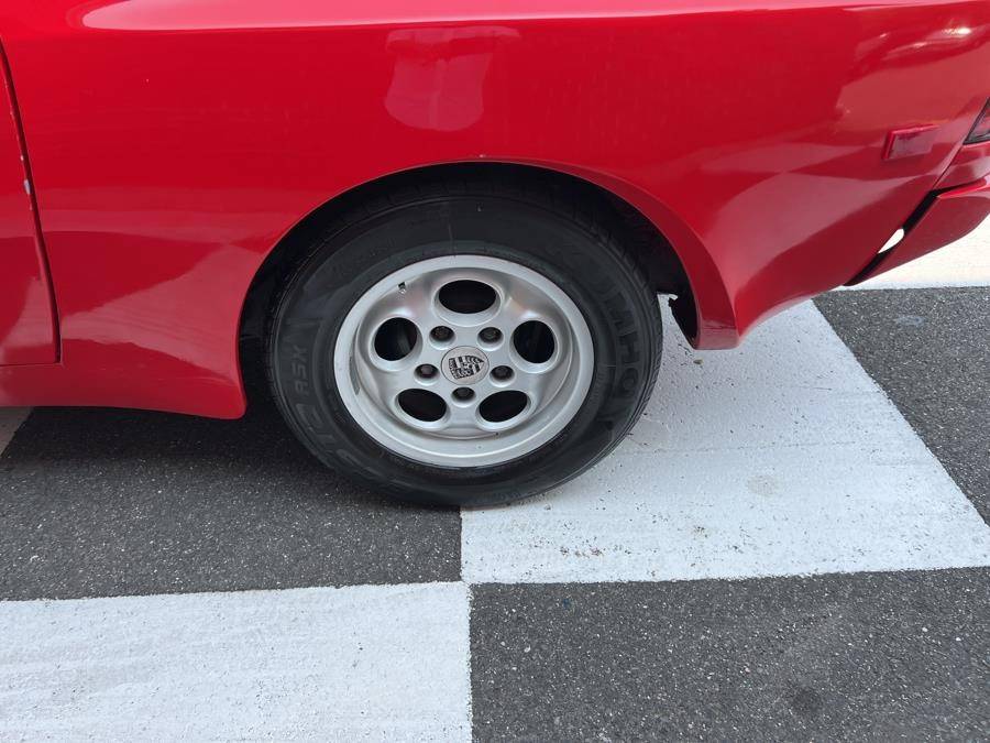 Porsche-944-euro-1985-red-14