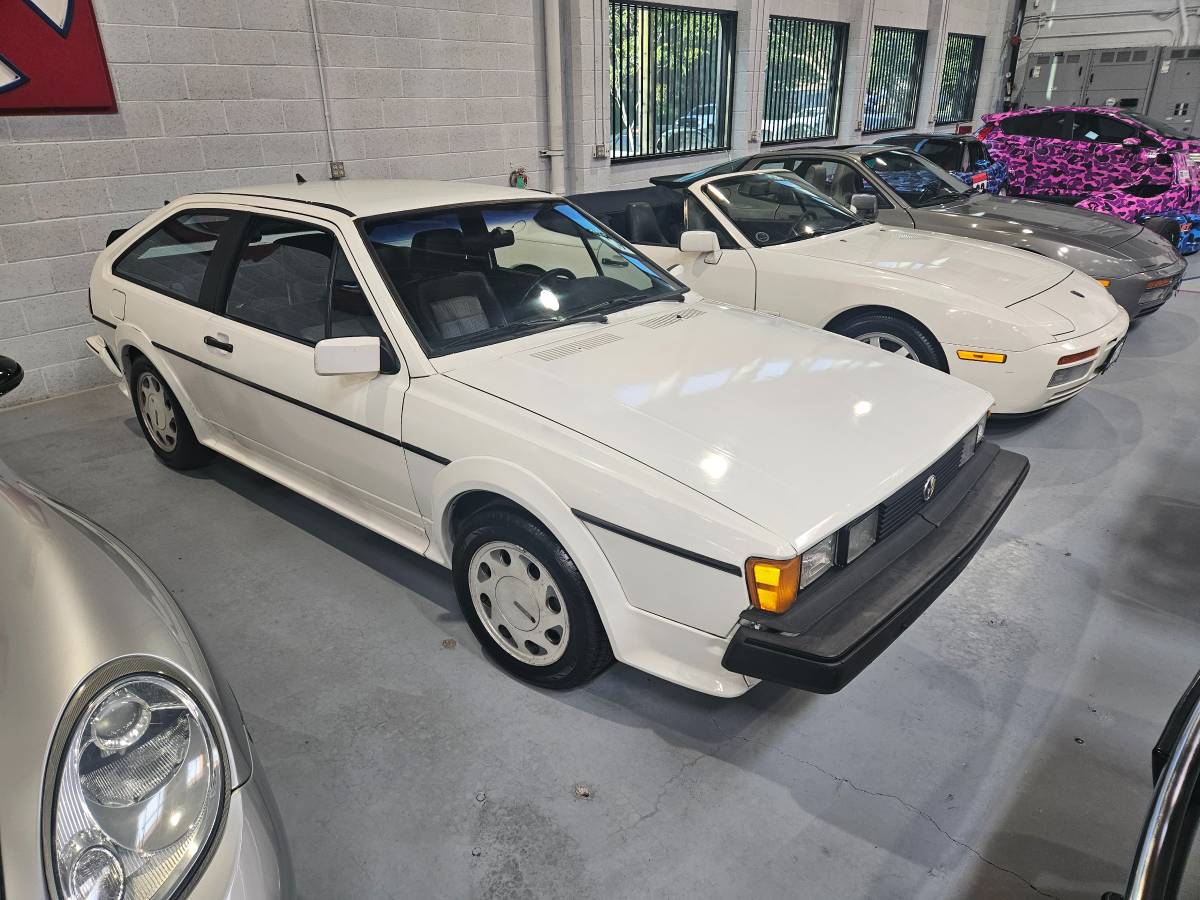 Porsche-944-s-2-1990-white-12