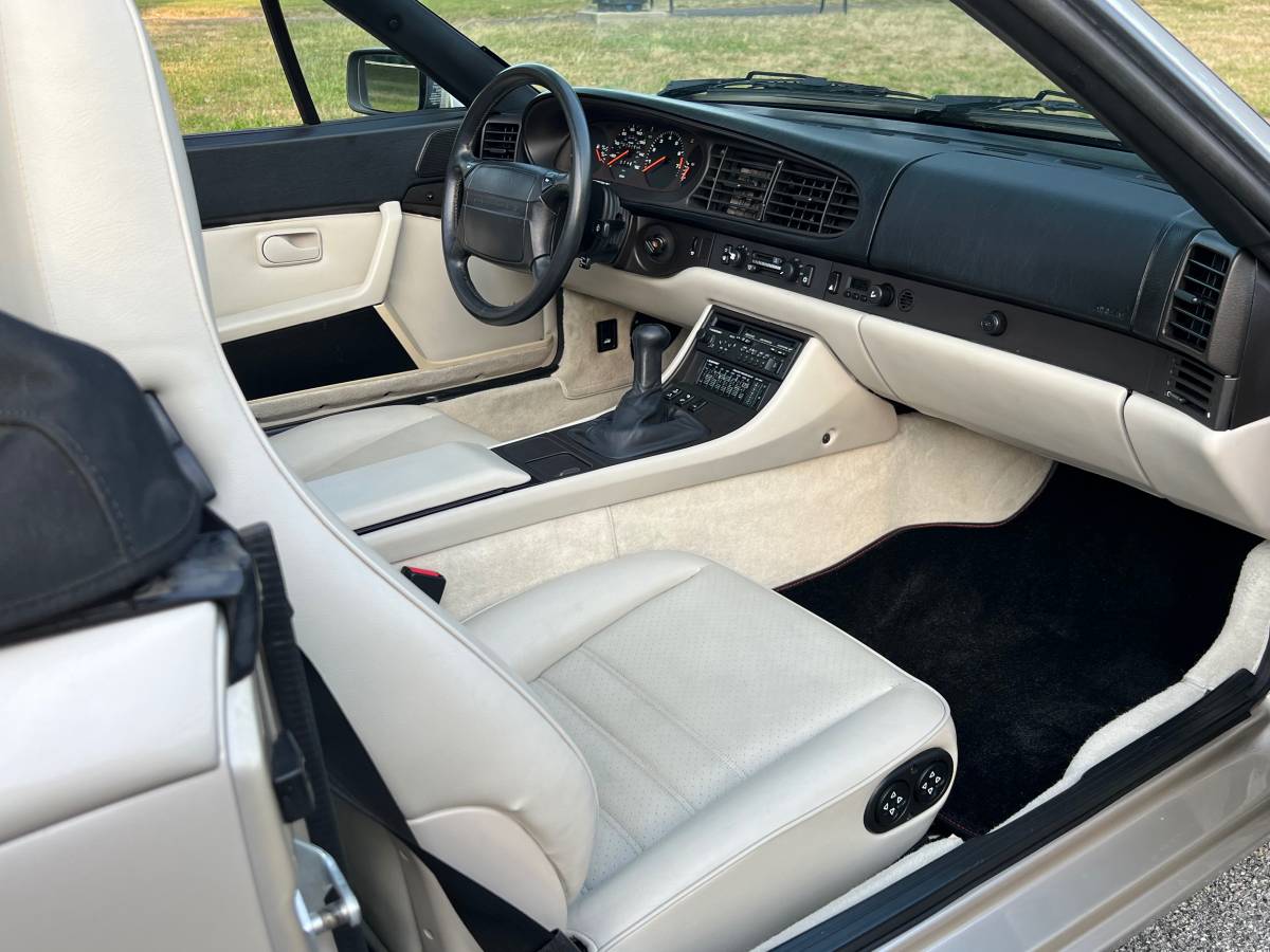Porsche-944-s2-1990-5