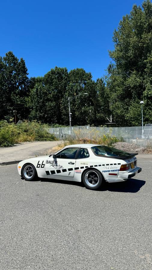 Porsche-944-turbo-1986-white-6
