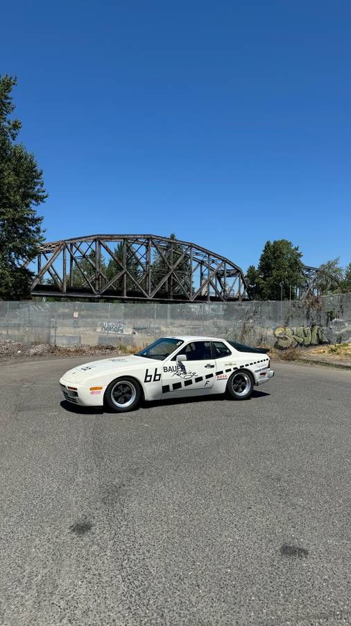 Porsche-944-turbo-1986-white-9