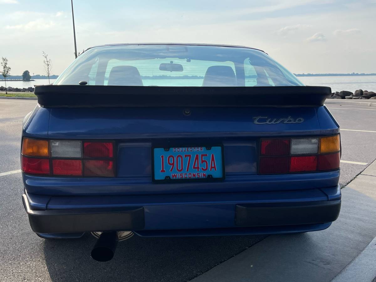 Porsche-944-turbo-1987-blue-5