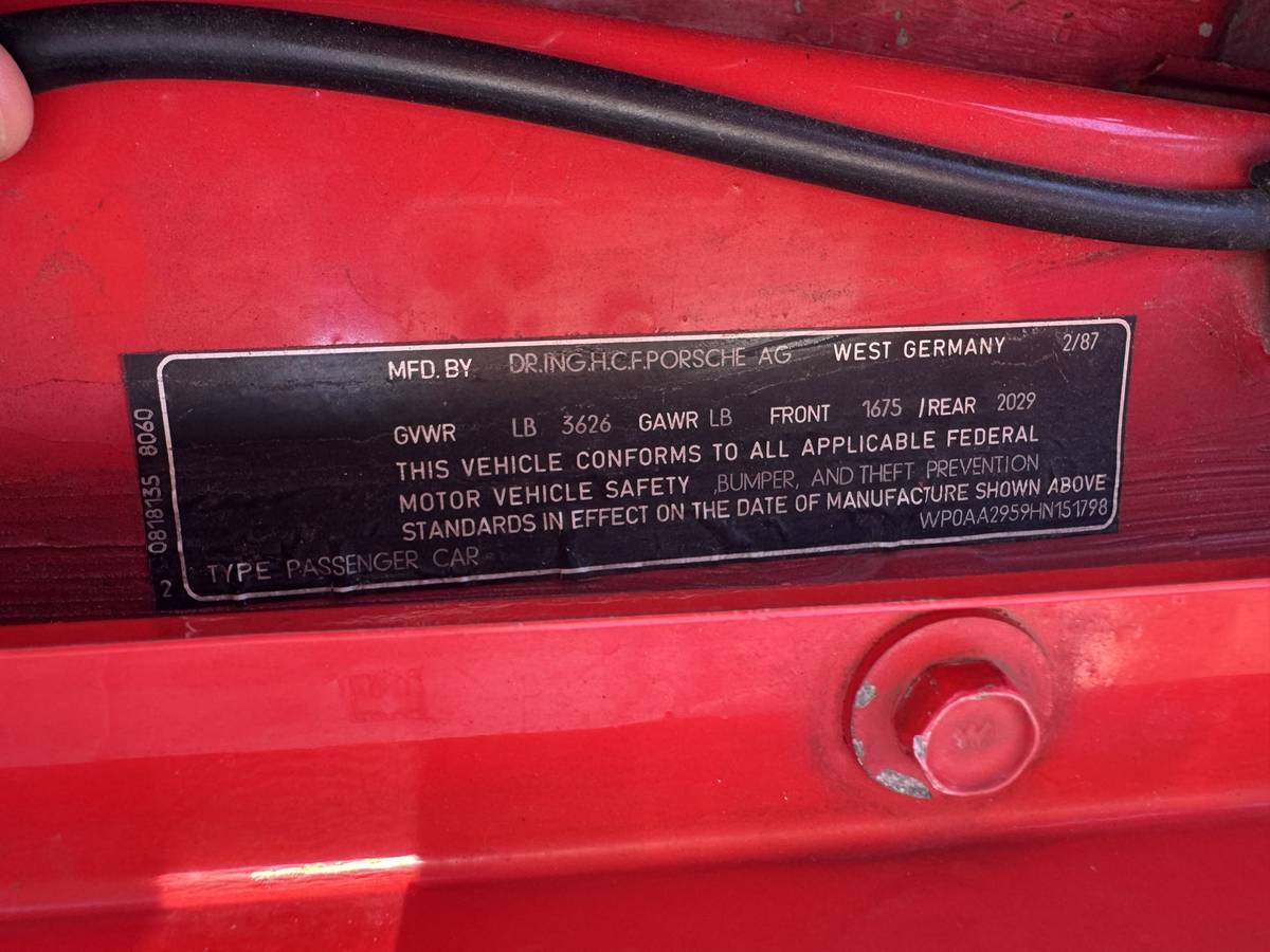 Porsche-944-turbo-1987-red-8