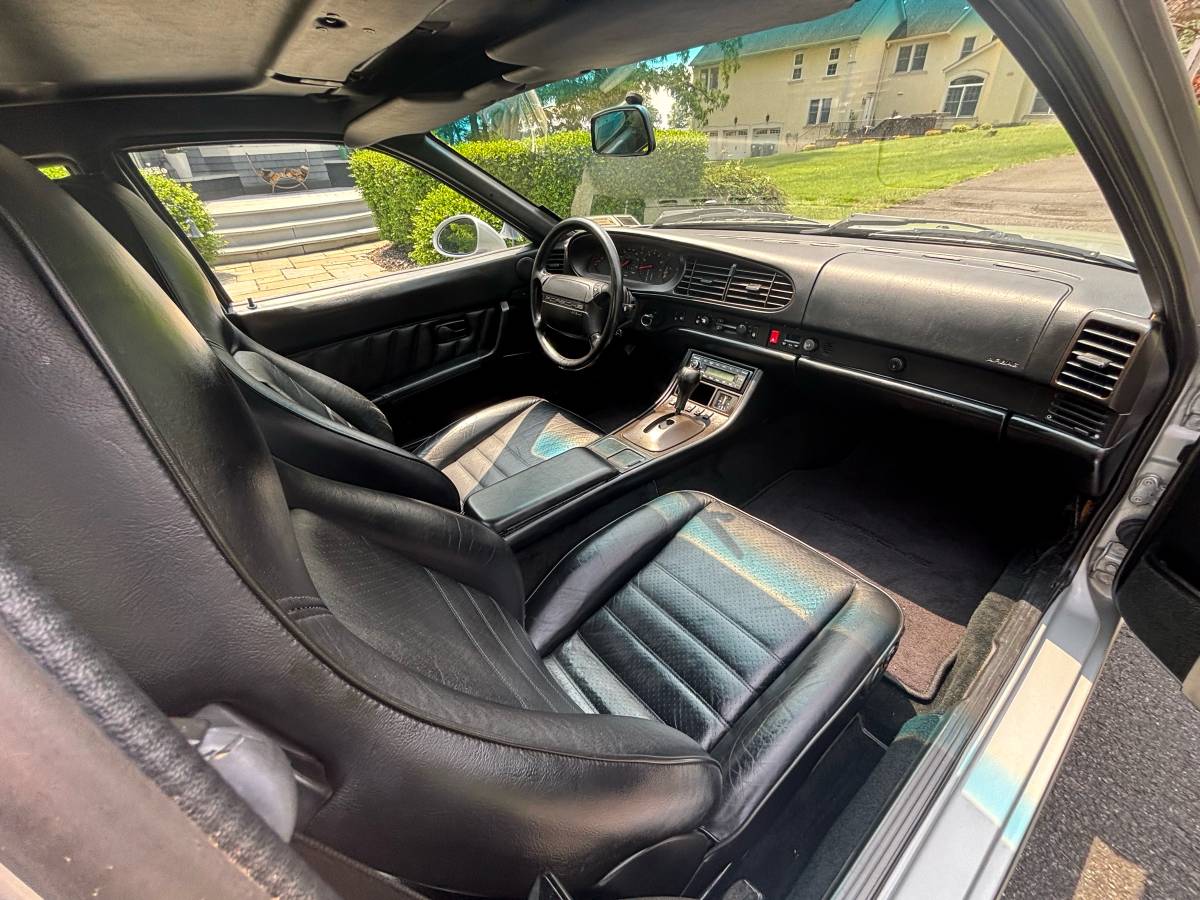 Porsche-968-1992-silver-17