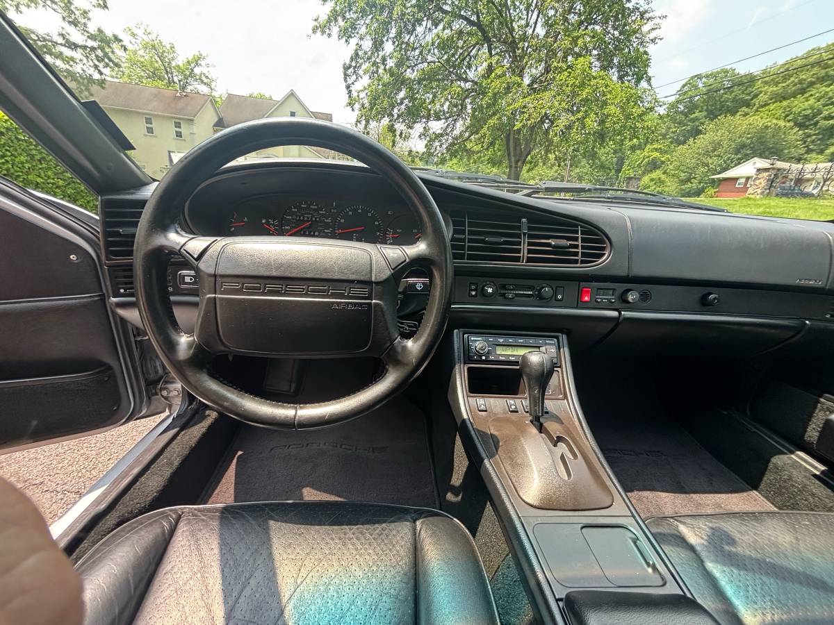 Porsche-968-1992-silver-19