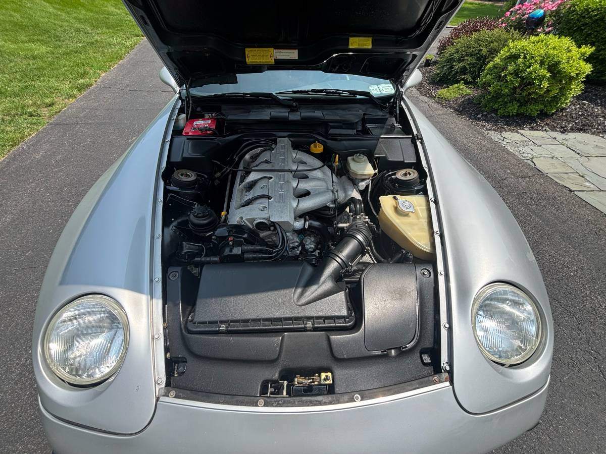 Porsche-968-1992-silver-8