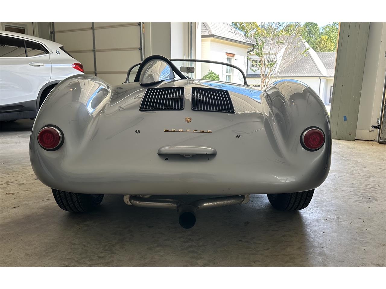 Porsche-Spyder-1955-Silver-RedMetal-3