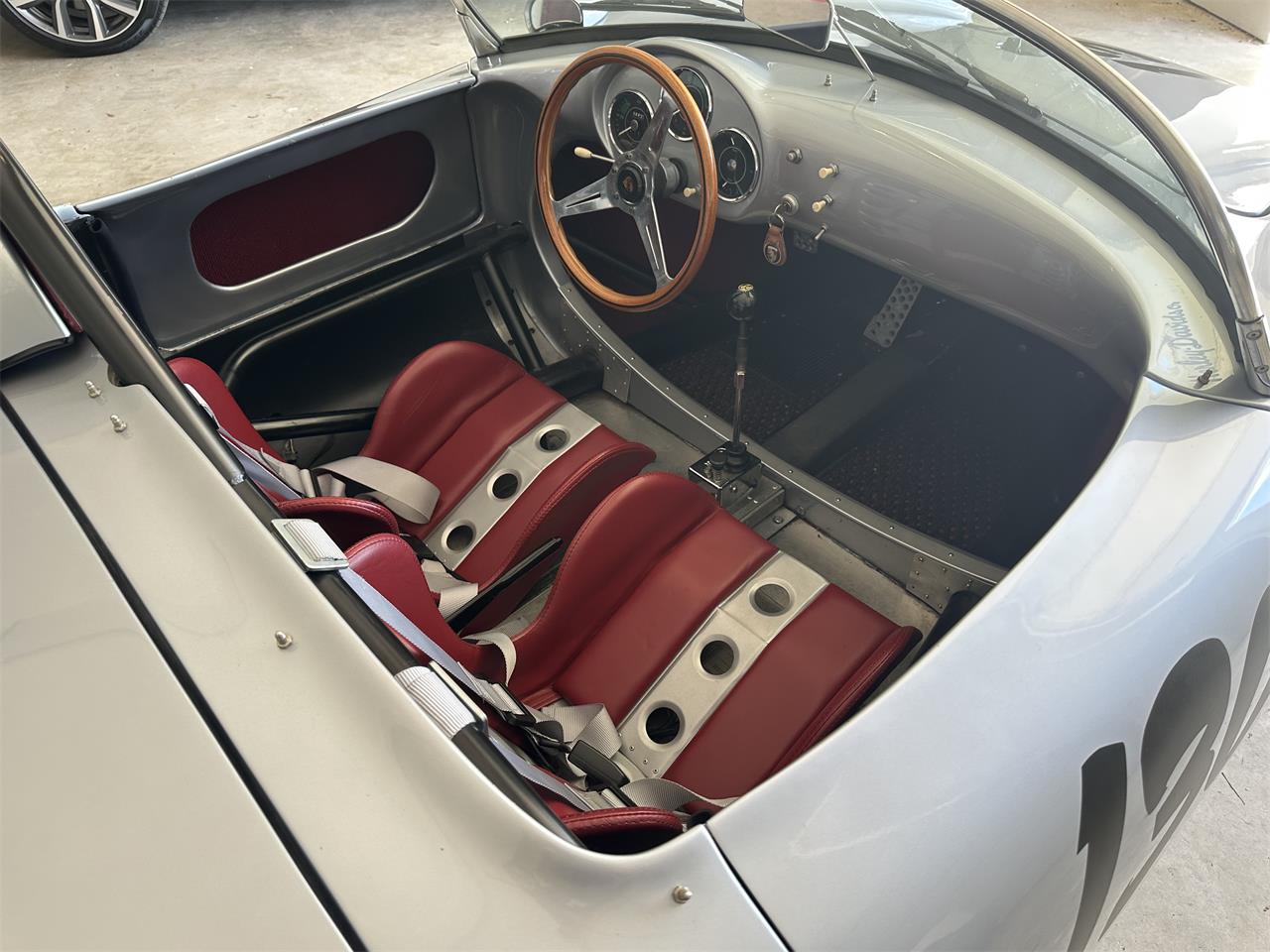Porsche-Spyder-1955-Silver-RedMetal-6
