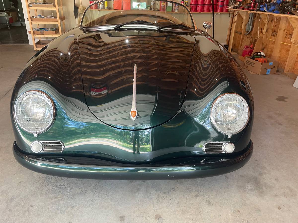 Porsche-speedster-1956