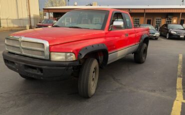 Ram-1500-4x4-1995-red-2