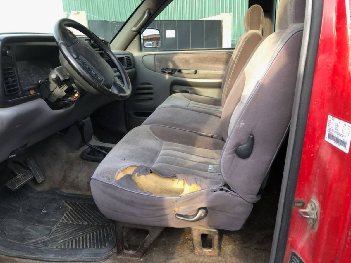 Ram-1500-4x4-1995-red-5